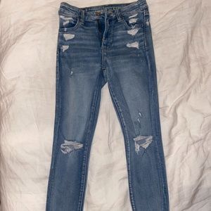 American Eagle Distressed Jeans